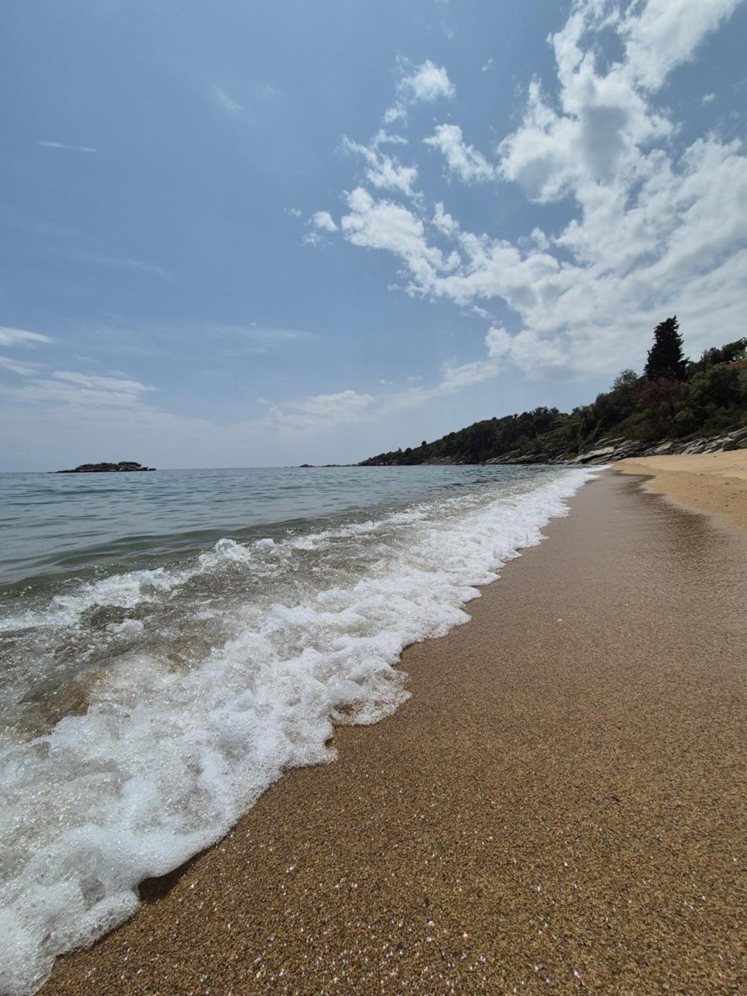 Beach Apartment ปาเลออน ซิฟลิคิออน ภายนอก รูปภาพ